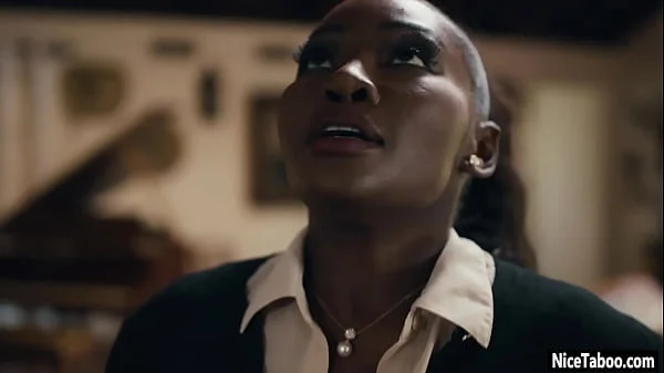 Curved black MILF Osa Lovely fucked by perverted guy after cock sucking